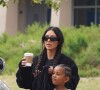 Kim Kardashian emmène son fils Saint au football accompagné par sa soeur North à Los Angeles. 