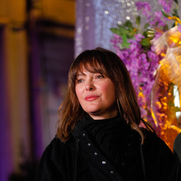 Sandrine Quétier (co-animatrice de l'événement) - Illuminations de Noël du Comité du Faubourg Saint-Honoré à Paris, France, le 18 novembre 2021. © Christophe Clovis / Bestimage