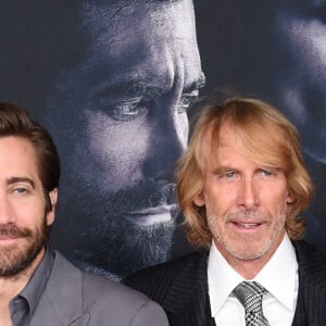 Eiza Gonzalez, Jake Gyllenhaal, Yahya Abdul-Mateen II and Michael Bay au photocall de la première du film "Ambulance" à Los Angeles le 4 avril 2022. 