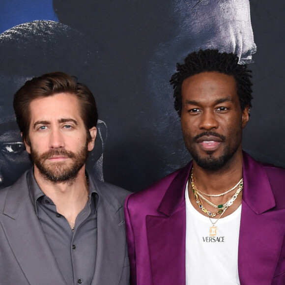 Eiza Gonzalez, Jake Gyllenhaal, Yahya Abdul-Mateen II and Michael Bay au photocall de la première du film "Ambulance" à Los Angeles le 4 avril 2022. 