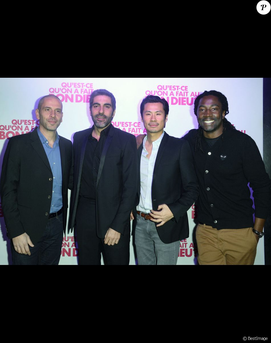 Medi Sadoun, Ary Abittan, Frédéric Chau et Noom Diawara - Soirée du film "Qu'est ce qu'on a fait au Bon Dieu?" au Showcase à Paris, le 8 décembre 2014.