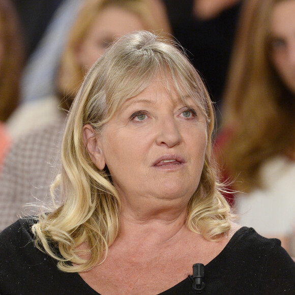 Charlotte de Turckheim - Enregistrement de l'émission "Vivement Dimanche" le 1er octobre 2014 au Studio Gabriel à Paris, pour une diffusion le 5 octobre 2014.