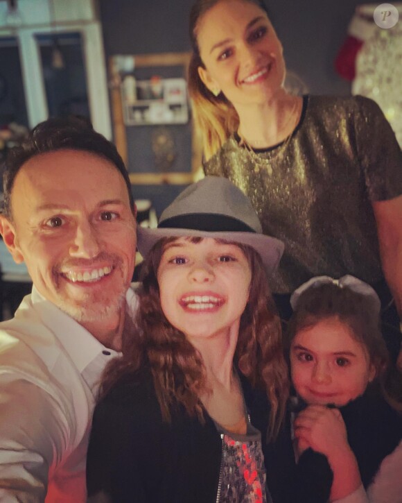 Elodie de "Koh-Lanta" en famille pour le Nouvel An