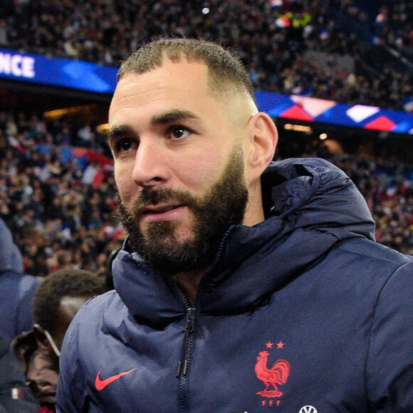Karim Benzema (19 France) lors du match de football de qualification pour la Coupe du monde entre la France et le Kazakhstan au stade Parc des Princes à Paris, France. © Federico Pestellini/Panoramic/Bestimage