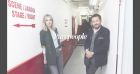 Dany Boon et sa compagne Laurence Arné : soirée arrosée pour le couple, l'acteur barbu en style hipster