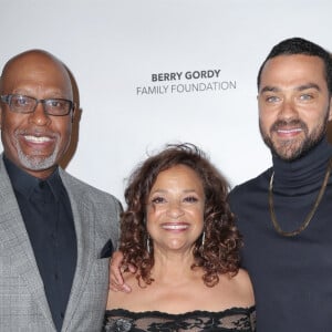 James Pickens Jr., Debbie Allen, Jesse Williams à la 18ème soirée caritative annuelle D. Allen Dance Academy au Wallis Annenberg Center à Beverly Hills, le 1er novembre 2018 