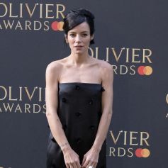 Lily Allen au photocall des "Olivier Awards" au Royal Albert Hall à Londres