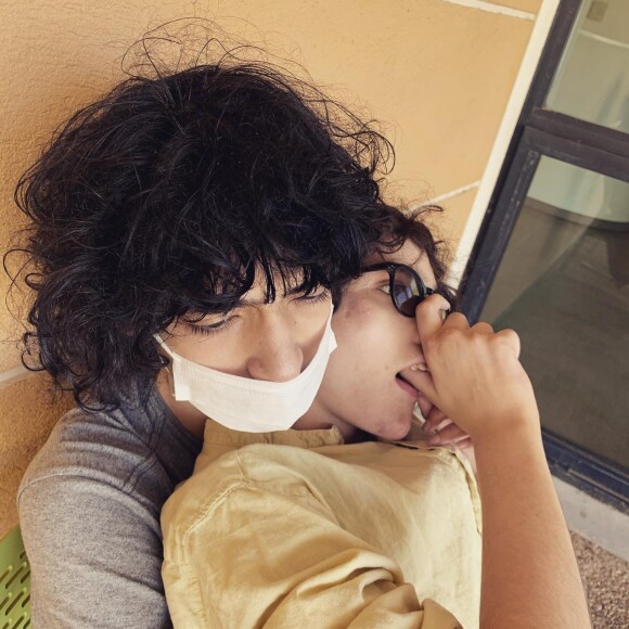 Eglantine Emeyé maman d'un jeune Samy, polyhandicapé.
