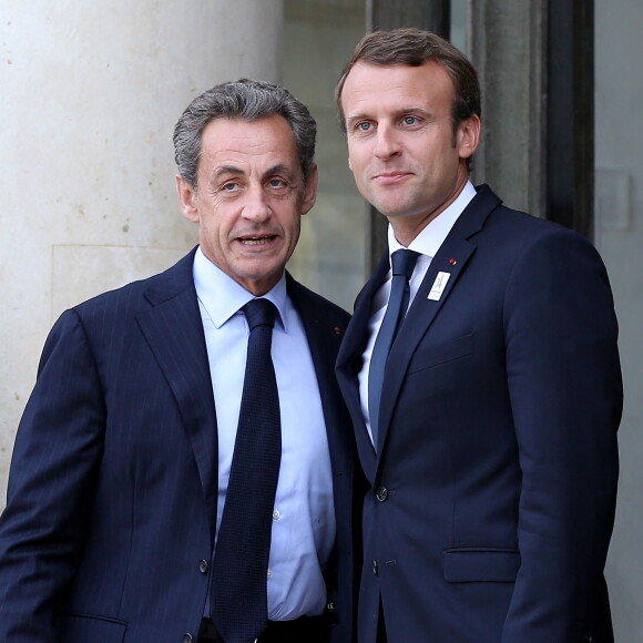 Nicolas Sarkozy, Emmanuel Macron - Le président de la République française a reçu les membres de la délégation française de Paris2024 ainsi que ses deux prédécesseurs au palais de l'Elysée à Paris