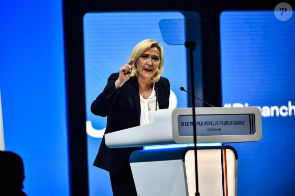 Meeting de Marine Le Pen, candidate RN à l'élection présidentielle, avant le premier tour à Perpignan le 7 avril 2022
