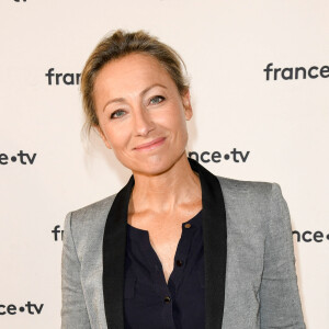 Anne-Sophie Lapix au photocall de la conférence de presse de France 2 au théâtre Marigny à Paris le 18 juin 2019