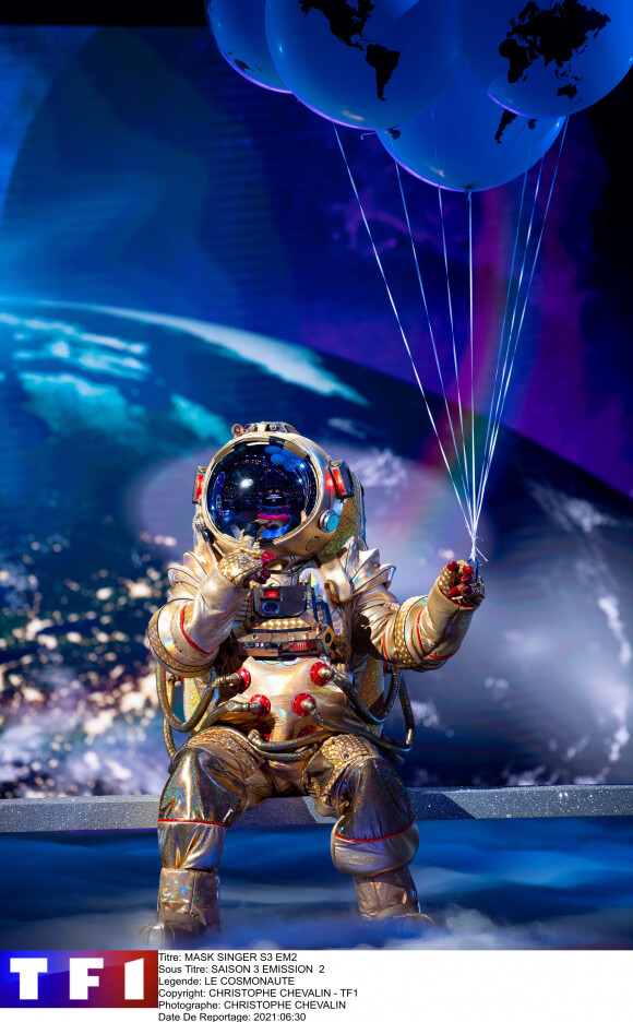 Costume du Cosmonaute dans "Mask Singer 2022"