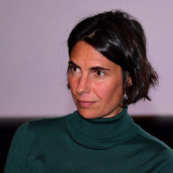 Alessandra Sublet prend la parole autour de la table ronde 'Elles ont osé' pendant le festival 'Lyon Gagne Avec Ses Femmes' dont elle est la marraine, le 14 novembre 2019. © Romain Ducelin / Bestimage