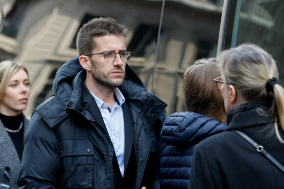 Olivier Pernaut - Sorties des obsèques de Jean-Pierre Pernaut en la Basilique Sainte-Clotilde à Paris le 9 mars 2022. © Christophe Clovis / Bestimage