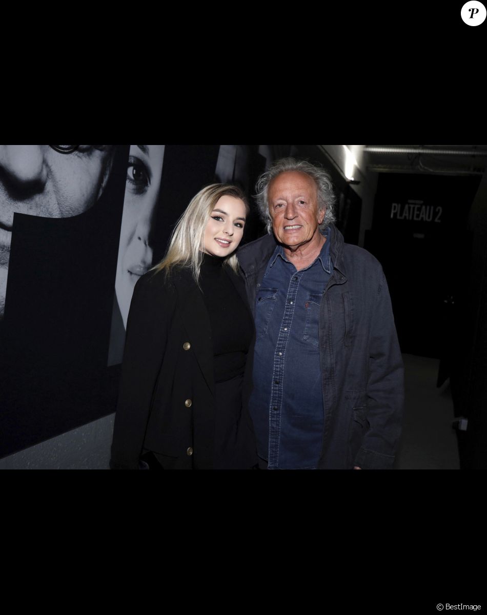Exclusif - Didier Barbelivien et Darina Scotti-Vartan ( Fille de Sylvie Vartan et Tony Scotti ) - Tournage de l'émission " L'instant de Luxe" pour la chaîne "Non Stop People" à Paris le 10 mars 2020.