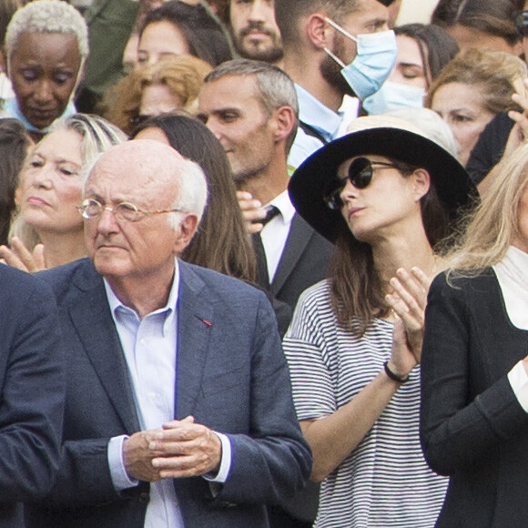 Vladimir Cosma, Arielle Dombasle, Marion Cotillard, Guillaume Canet lors de la cérémonie d'hommage national à Jean-Paul Belmondo à l'Hôtel des Invalides à Paris, France, le 9 septembre 2021. © Christophe Aubert via Bestimage 