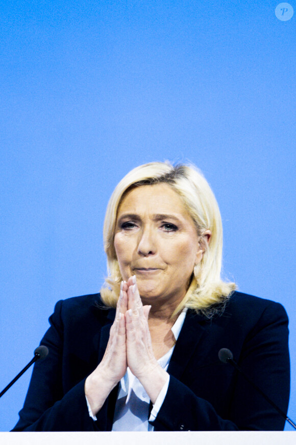 Marine Le Pen, candidate RN (Rassemblement National) en meeting à Arras le 21 avril 2022