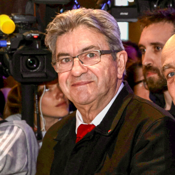 Jean-Luc Melenchon lors de sa visite au Festival du livre de Paris. © Jack Tribeca/Bestimage 