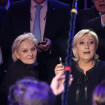Marine Le Pen réconfortée par sa soeur : scène rare de tendresse familiale