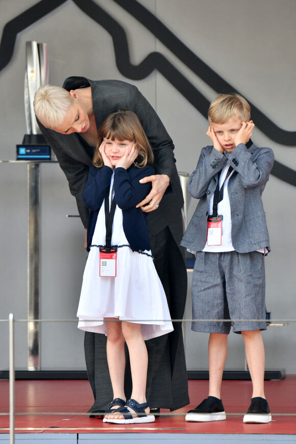 La princesse Charlene de Monaco et ses enfants, la princesse Gabriella et le prince Jacques - Remise des prix du championnat du "Monaco ePrix" à Monaco. Le 30 avril 2022 © Bruno Bebert / Bestimage