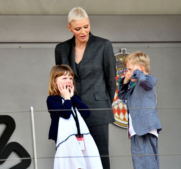 La princesse Charlene de Monaco et ses enfants, la princesse Gabriella et le prince Jacques - Remise des prix du championnat du "Monaco ePrix" à Monaco. Le 30 avril 2022 © Bruno Bebert / Bestimage