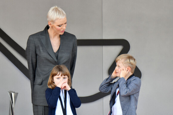 La princesse Charlene de Monaco et ses enfants, la princesse Gabriella et le prince Jacques - Remise des prix du championnat du "Monaco ePrix" à Monaco. Le 30 avril 2022 © Bruno Bebert / Bestimage