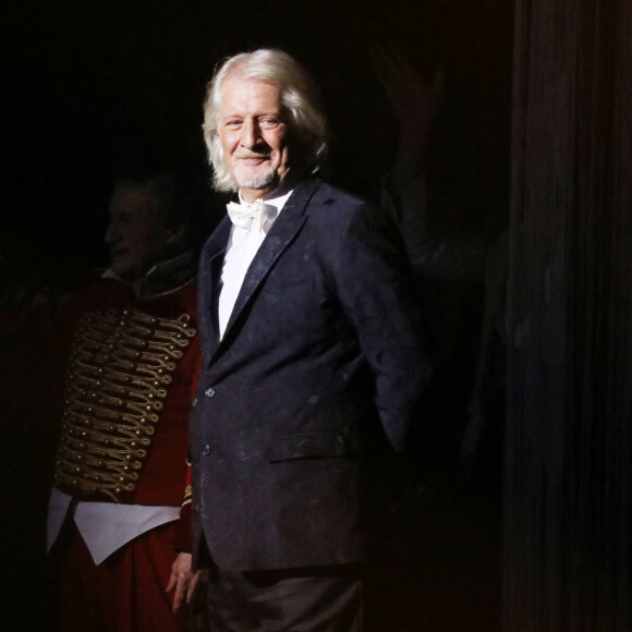Exclusif - Patrick Sébastien - Spectacle "Le plus grand cabaret du monde" présenté par Patrick Sébastien au Dôme de Paris le 5 novembre 2021. © Bahi/Bestimage 
