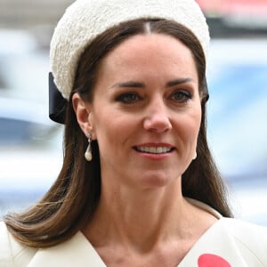 Le prince William, duc de Cambridge, et Catherine (Kate) Middleton, duchesse de Cambridge, assistent à un service à l'abbaye de Westminster commémorant l'Anzac Day à Londres, le 25 avril 2022.