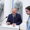 Vladimir Poutine et sa fille cachée : attaquée, elle a dû prendre une mesure radicale