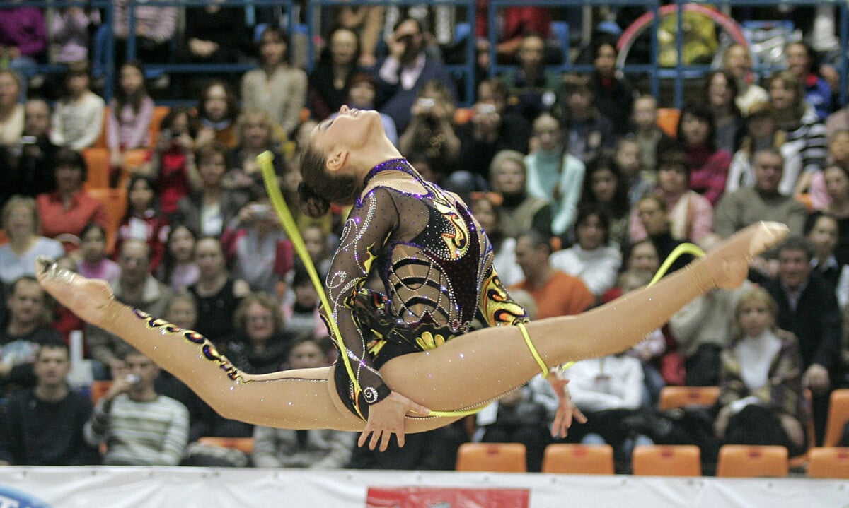 Photo Alina Kabaeva Lors Du Grand Prix De Gymnastique Rythmique Au Druzhba Sports Hall De