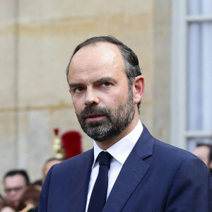 Le premier ministre entrant, Edouard Philippe lors de la passation de pouvoir à Matignon, Paris, le 15 mai 2017