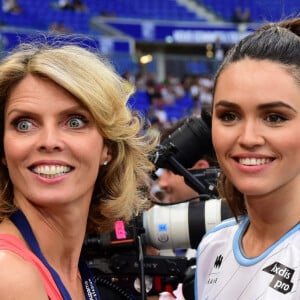 Sylvie Tellier et Diane Leyre, Miss France 2022 lors du match de football caritatif entre l'OL Légendes et la team Unicef au Groupama Stadium à Lyon en faveur des enfants d'Ukraine et pour célébrer les 20 ans du premier titre de Champion de France de l Olympique Lyonnais le 10 mai 2022. © Romain Doucelin / Bestimage