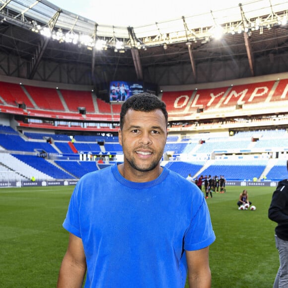 Diane Leyre, Miss France 2022 lors du match de football caritatif entre l'OL Légendes et la team Unicef au Groupama Stadium à Lyon en faveur des enfants d'Ukraine et pour célébrer les 20 ans du premier titre de Champion de France de l Olympique Lyonnais le 10 mai 2022. © Romain Doucelin / Bestimage