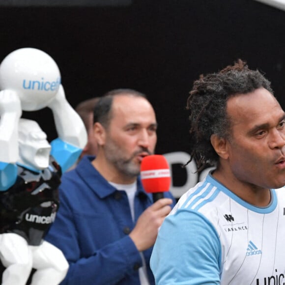 Christian Karembeu (unicef) lors du match de football caritatif entre l'OL Légendes et la team Unicef au Groupama Stadium à Lyon en faveur des enfants d'Ukraine et pour célébrer les 20 ans du premier titre de Champion de France de l Olympique Lyonnais le 10 mai 2022. © Frédéric Chambert / Panoramic / Bestimage 