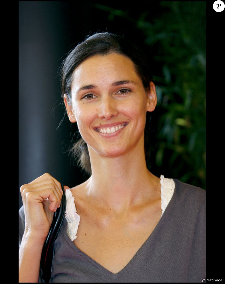 Eglantine Eméyé lors de la présentation des programmes de TF1 pour la saison 2007-2008 à Paris