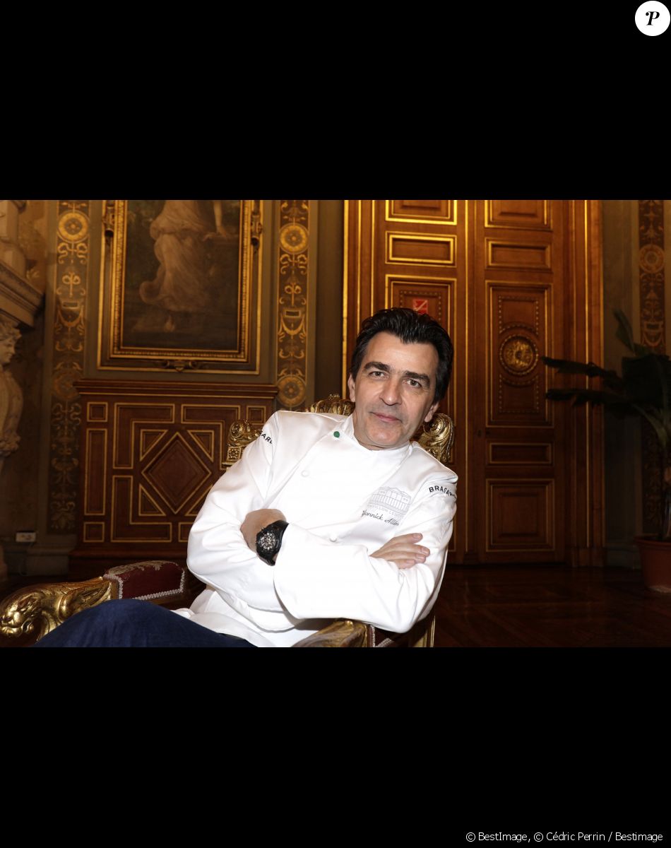 Yannick Alleno - Conférence de presse de la 3ème édition du Salon de la Gastronomie des Outre-mer et de la Francophonie à Paris. Le 4 janvier 2018 © Cédric Perrin / Bestimage