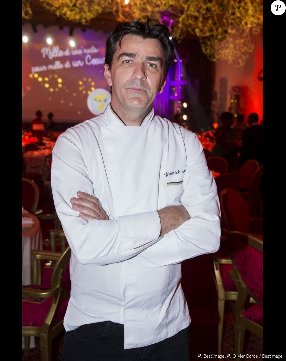 Exclusif - Yannick Alléno - Dîner de gala "Mille et Une Nuits pour Mille et Un Coeurs", organisé par Dominique Ouattara dans le cadre de sa fondation "Children of Africa", qui vient en aide aux enfants d'Afrique, dans les secteurs de la santé, de l'éducation, le social et les centres subventionnés, à Abidjan. Le 11 mars 2016 © Olivier Borde / Bestimage