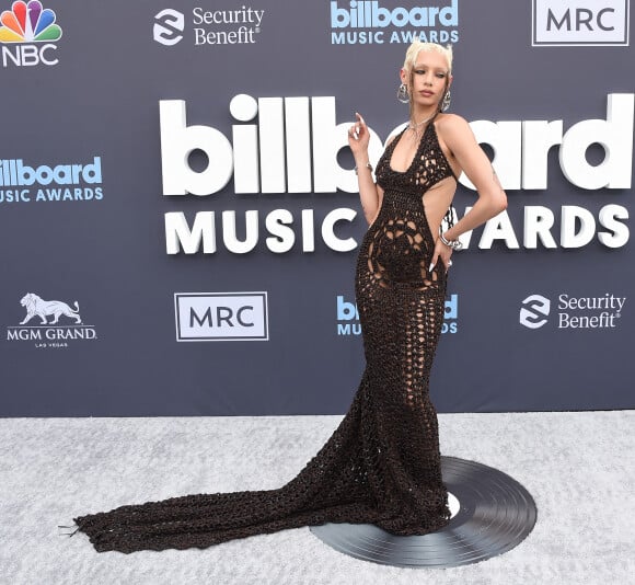 Jizzelle au photocall de la soirée des "Billboard Music Awards 2022" à Los Angeles, le 15 mai 2022.