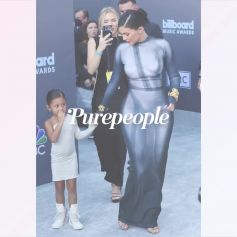 Kylie Jenner et Travis Scott, rare sortie en famille : leur fille Stormi, très lookée, leur vole la vedette aux Billboard