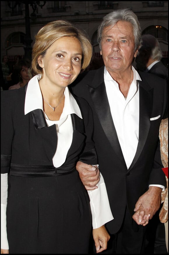 Valérie Pécresse et Alain Delon lors d'un gala de l'IFRAD en 2010