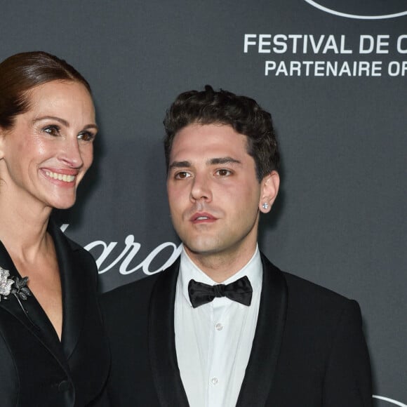 Julia Roberts, Xavier Dolan - Photocall de la soirée des "Trophées Chopard 2022" lors du 75ème festival du film de Cannes. Le 19 mai 2022 © Olivier Borde / Bestimage