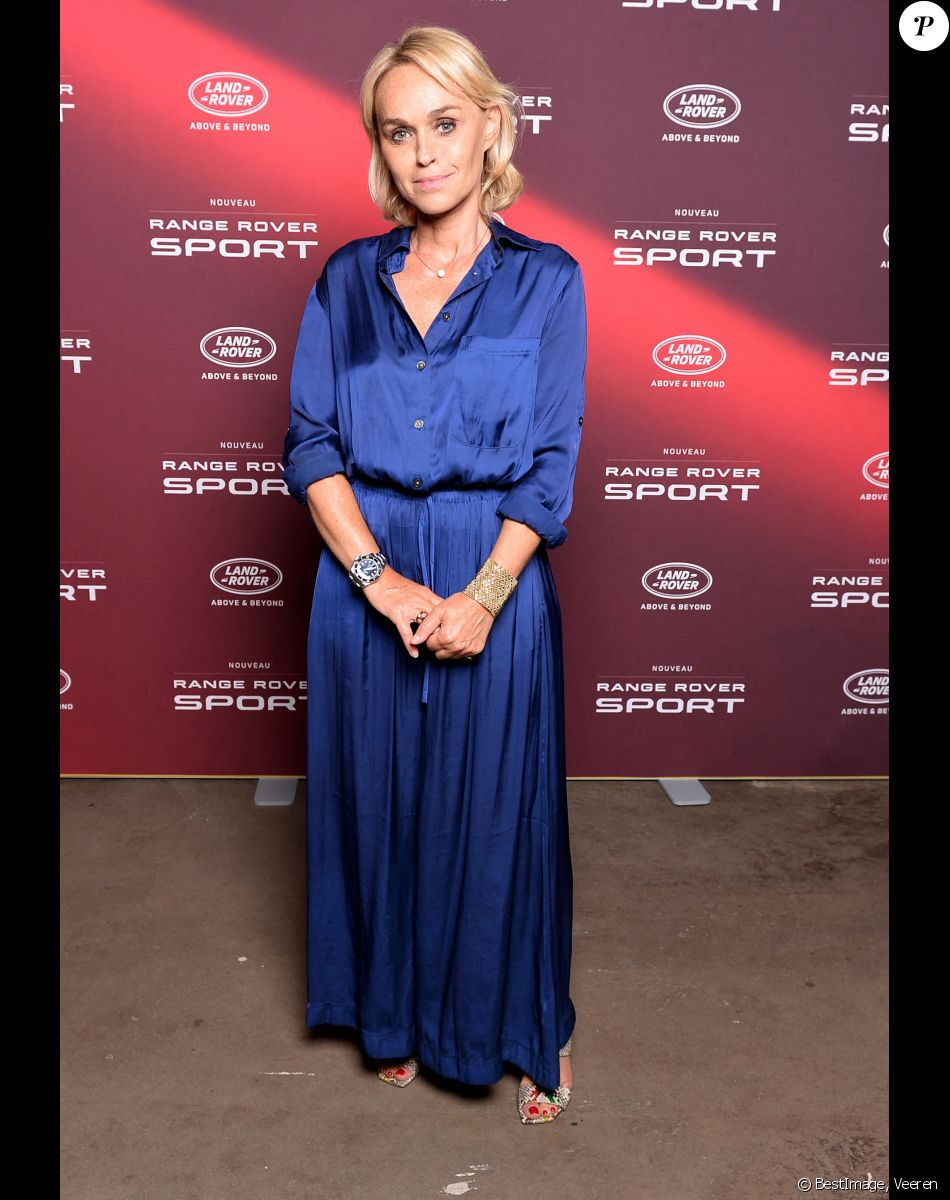 Cécile de Ménibus - Phototocall de la présentation du nouveau Range Rover Sport à Paris le 19 mai 2022. © Veeren/Bestimage