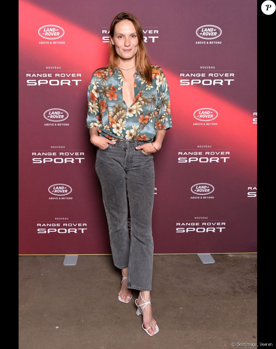 Ana Girardot - Phototocall de la présentation du nouveau Range Rover Sport à Paris le 19 mai 2022. © Veeren/Bestimage