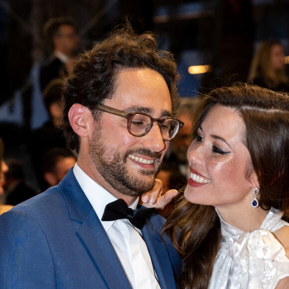 Thomas Hollande, sa femme Emilie Broussouloux - Montée des marches du film "R.M.N." lors du 75ème Festival International du Film de Cannes, le 21 mai 2022. © Cyril Moreau / Bestimage 