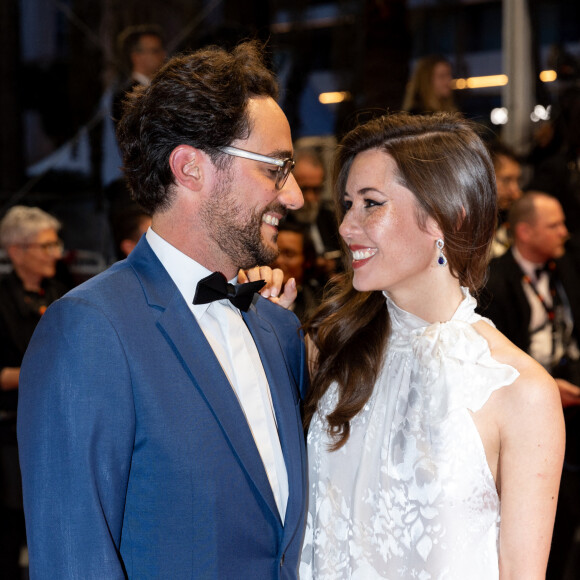 Thomas Hollande, sa femme Emilie Broussouloux - Montée des marches du film "R.M.N." lors du 75ème Festival International du Film de Cannes. © Cyril Moreau / Bestimage 