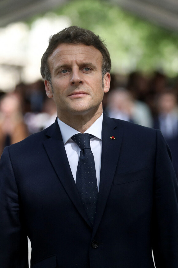 Le président français Emmanuel Macron durant la Cérémonie pour la Journée nationale des mémoires de la traite, de l'esclavage et de leurs abolitions, au jardin du Luxembourg, à Paris, France, le 10 mai 2022.