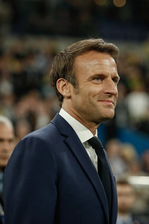 Le président de la Republique, Emmanuel Macron - Le président de la république lors de la finale de la Coupe de France de football entre le FC Nantes et l'OGC Nice (1-0) au stade de France à Saint-Denis le 7 mai 2022