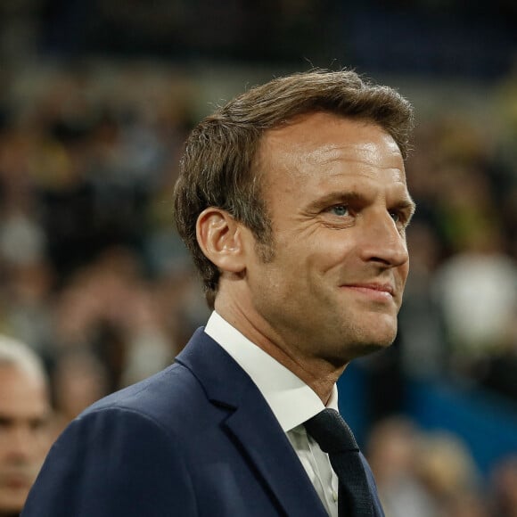 Le président de la Republique, Emmanuel Macron - Le président de la république lors de la finale de la Coupe de France de football entre le FC Nantes et l'OGC Nice (1-0) au stade de France à Saint-Denis le 7 mai 2022