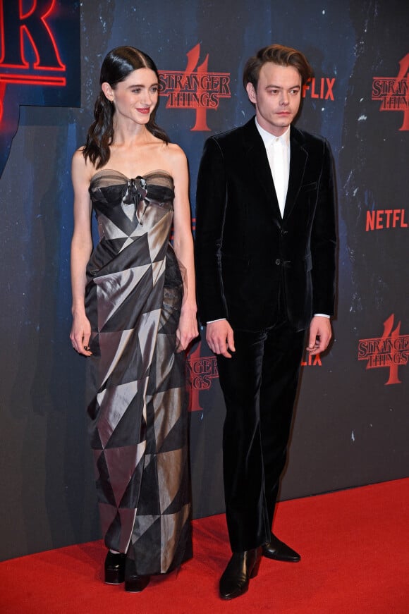 Natalia Dyer et Charlie Heaton à la première de la saison 4 de "Stranger Things" à Berlin. 