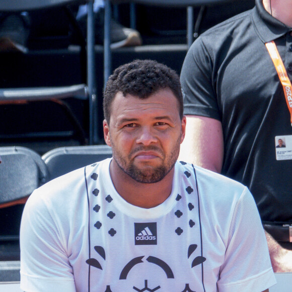 Jo-Wilfried Tsonga éliminé par le Slovaque Alex Molcan (6-4, 6-4) lors de l'Open Parc d'Auvergne Rhône Alpes à Lyon. © Sandrine Thesillat / Panoramic / Bestimage 